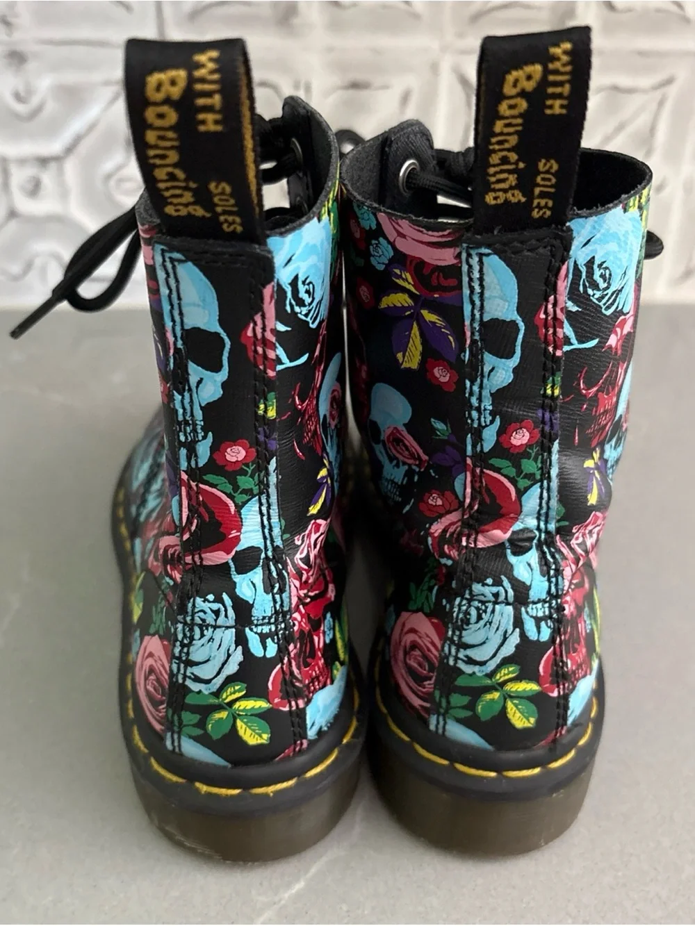 Dr Martens 1460 8 hole pascal rose Floral skull Fantasy pink boots EU 36 US 5